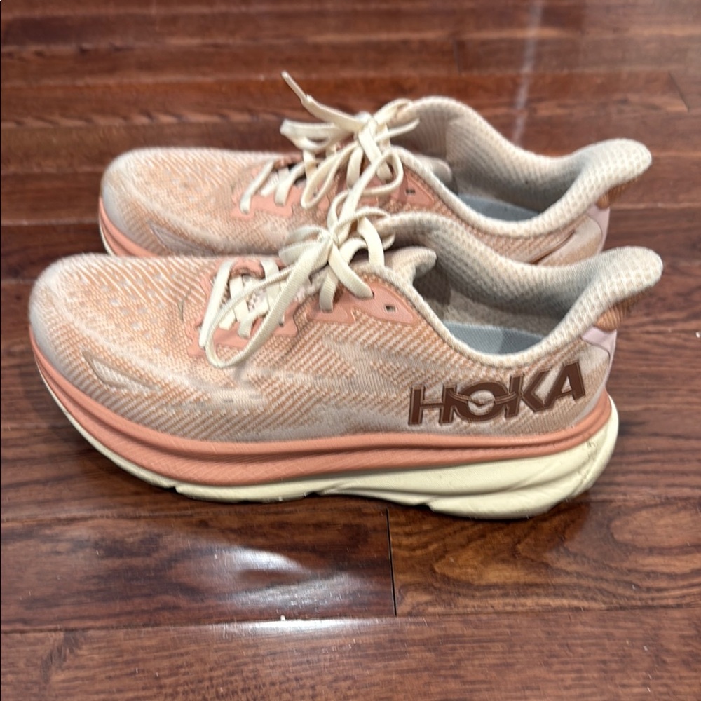 Hoka Women's Sneakers in Peach and Cream